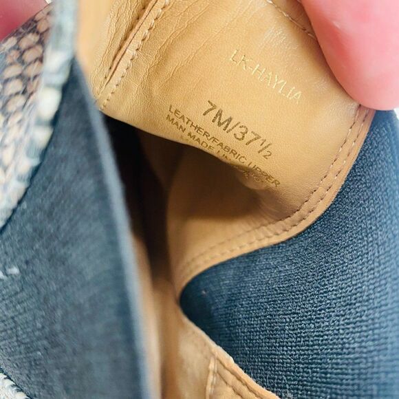 Lucky Brand Womens Size 7M Cream Snakeskin Print Haylia Chelsea Booties - Picture 8 of 9